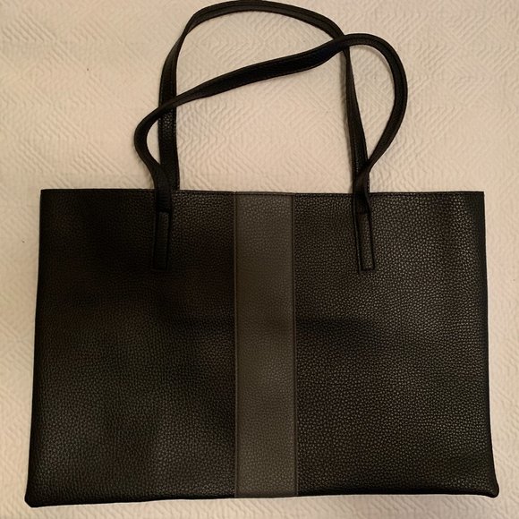 Vince Camuto Luck Tote - Vegan Leather, Black and Grey - New Mint Condition - Picture 5 of 7